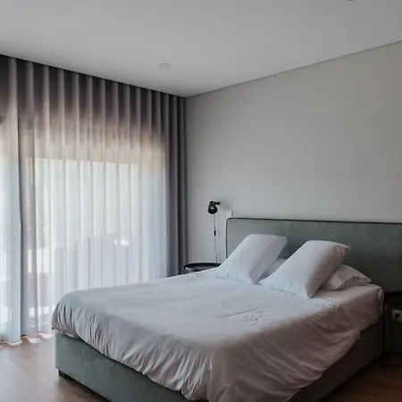 بيت للعطل Espetacular Casa Com Piscina, By Mystay